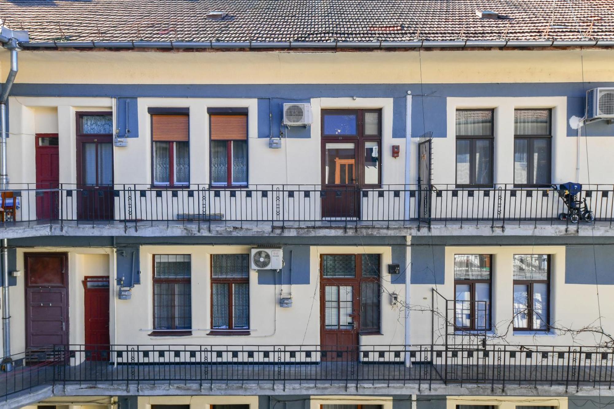 Carpe Diem Cluj ภายนอก รูปภาพ
